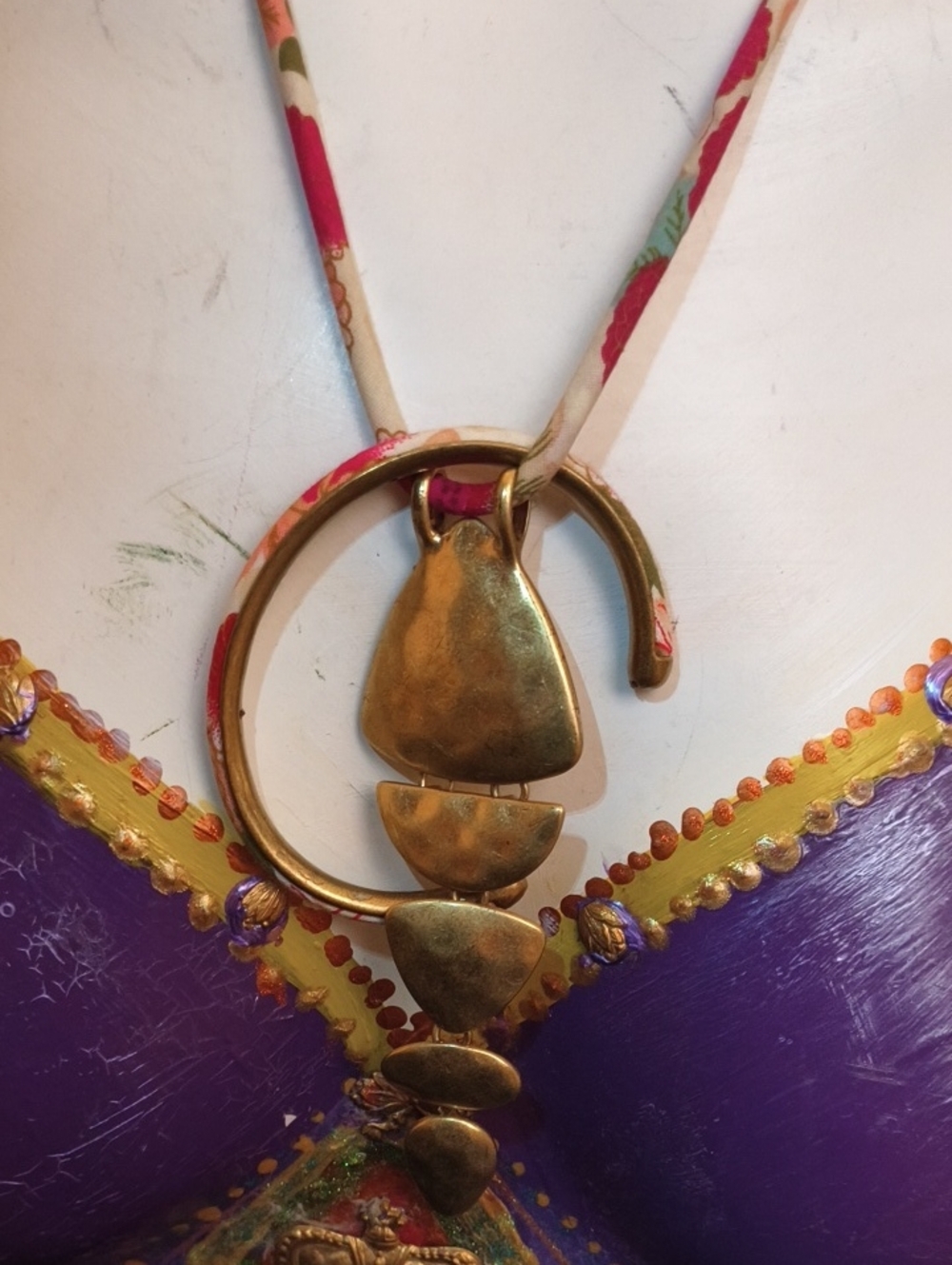 Lucky Brand Gold-Tone Abstract Drop Necklace with Pink Cord And Bracelet
